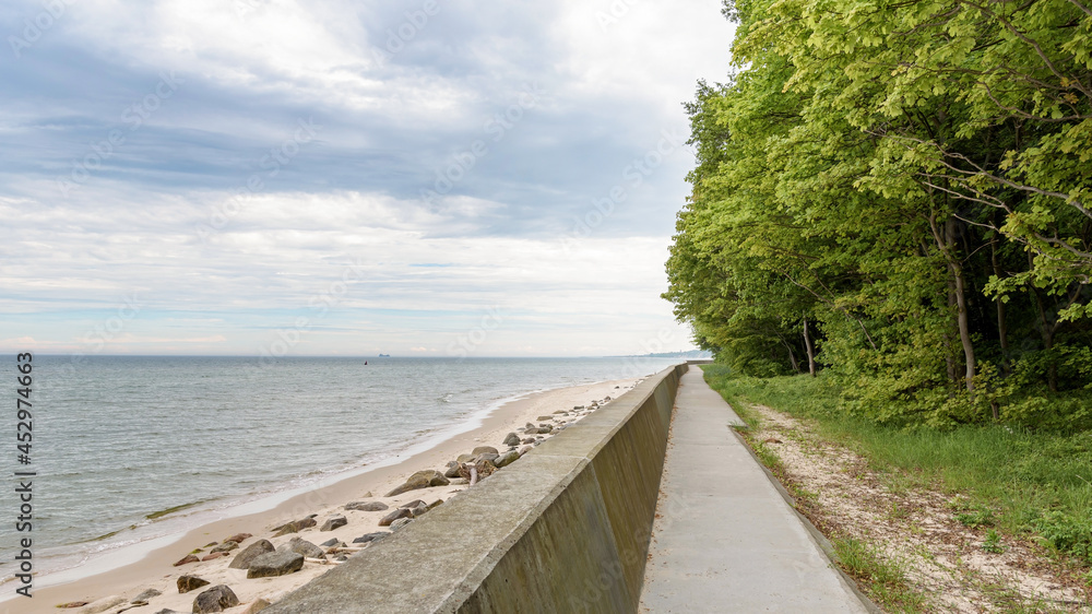 Fototapeta premium Footpath at Cape Rozewie in Poland