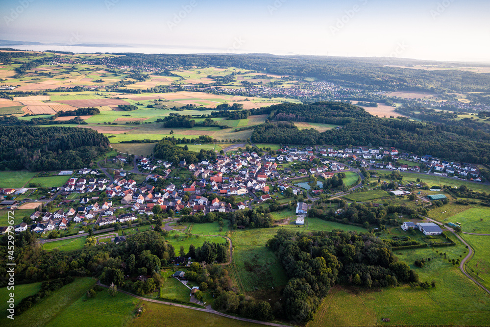 Luftaufnahme von Allertshausen im Kreis Gießen 