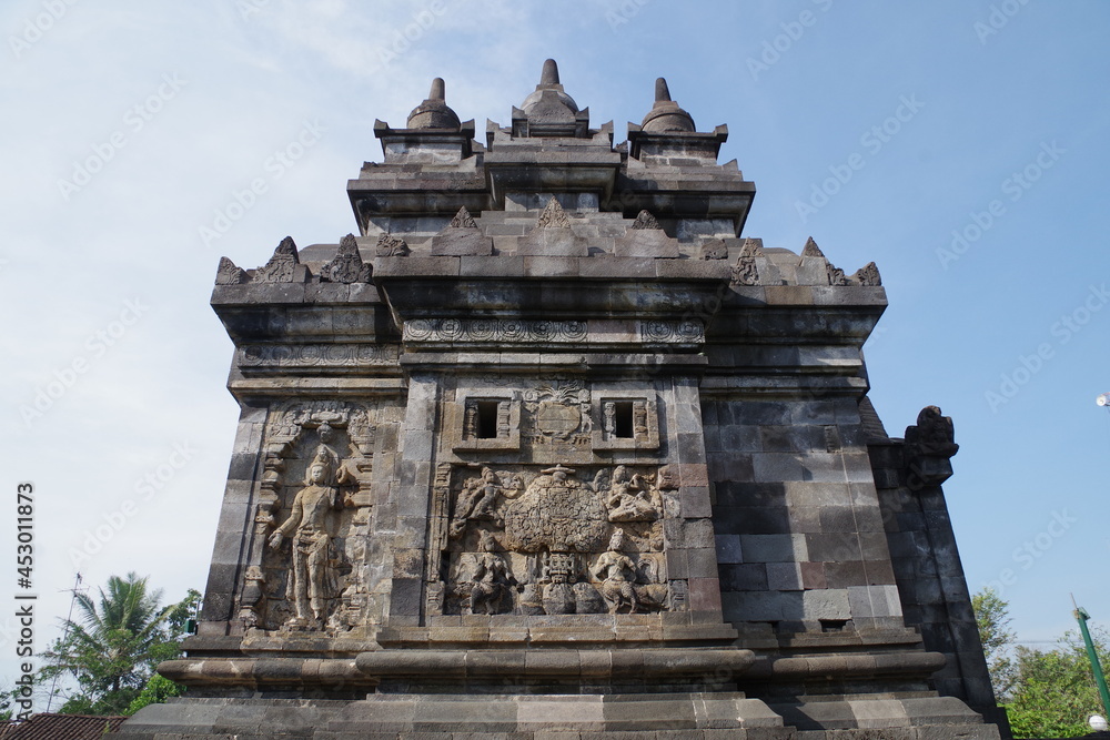インドネシア　世界遺産ボロブドゥル寺院遺跡群　パオン寺院