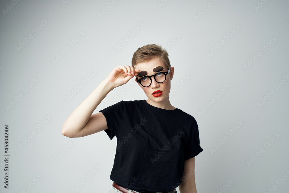 beautiful woman with double glasses fashion isolated background beautiful woman with double glasses fashion isolated background