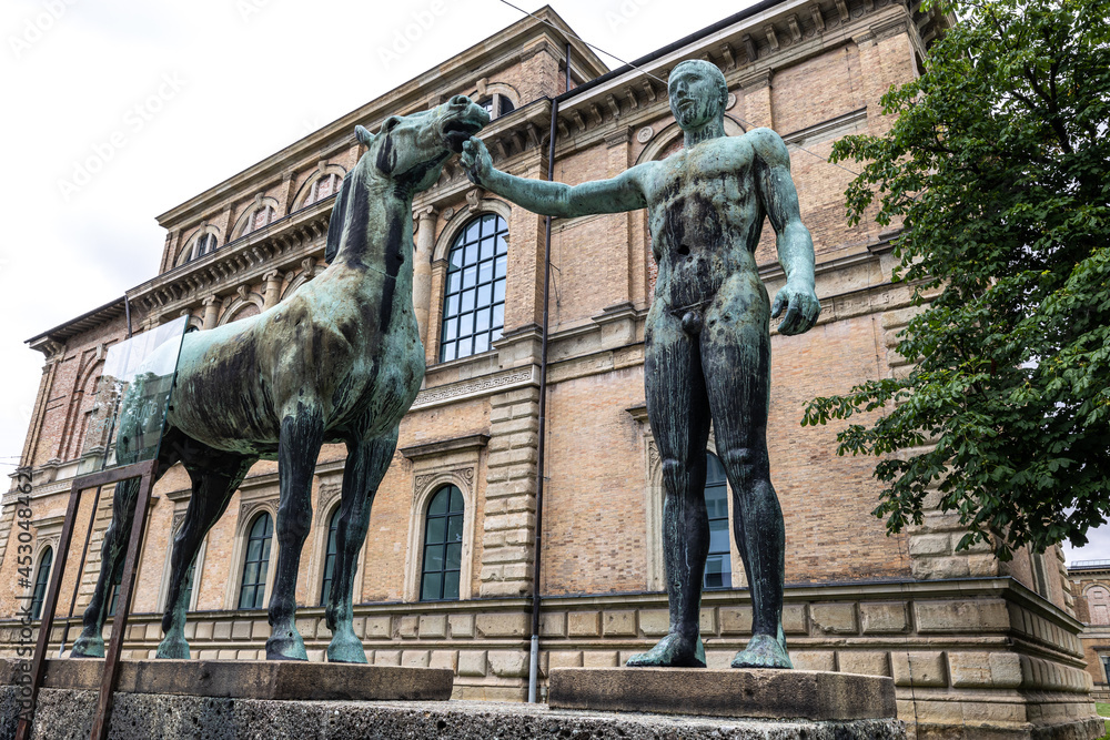 Horse statue at the Quater near the Pinakotheken Museum, Munich, Germany