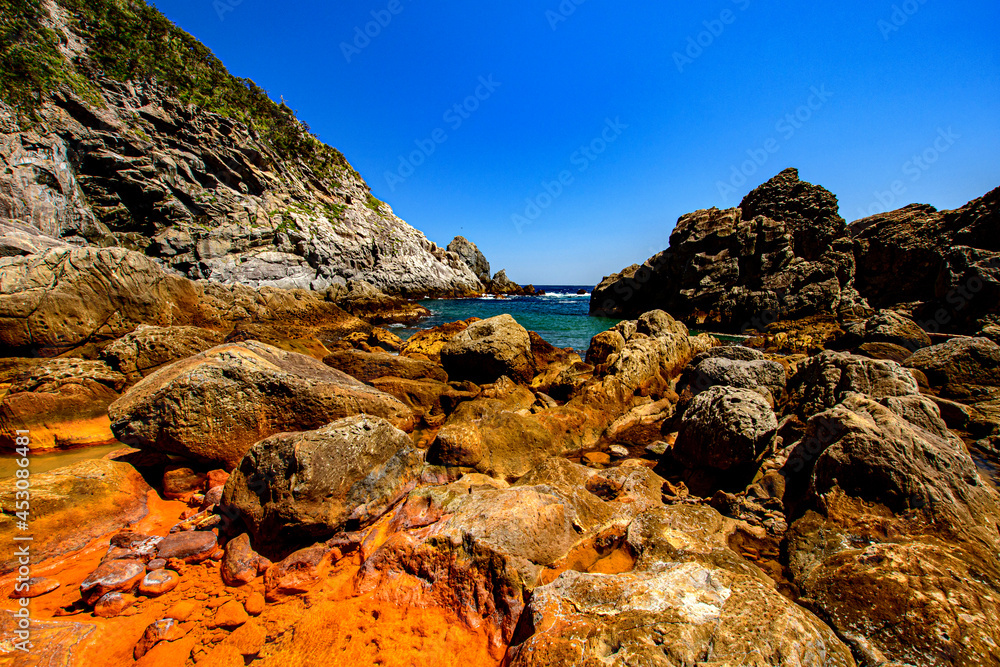 Obraz premium rocks and sea