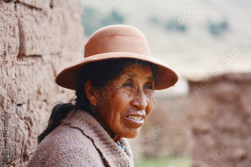 Принти на полотні Native american old woman in the countryside.
