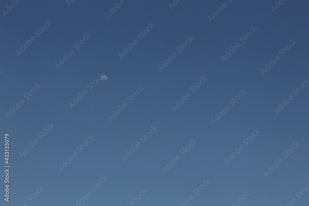 the moonrise
the moonrise
o nascer da lua the moonrise
the moonrise
o nascer da lua