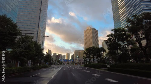 東京ドライブ車窓　湾岸　豊洲　朝