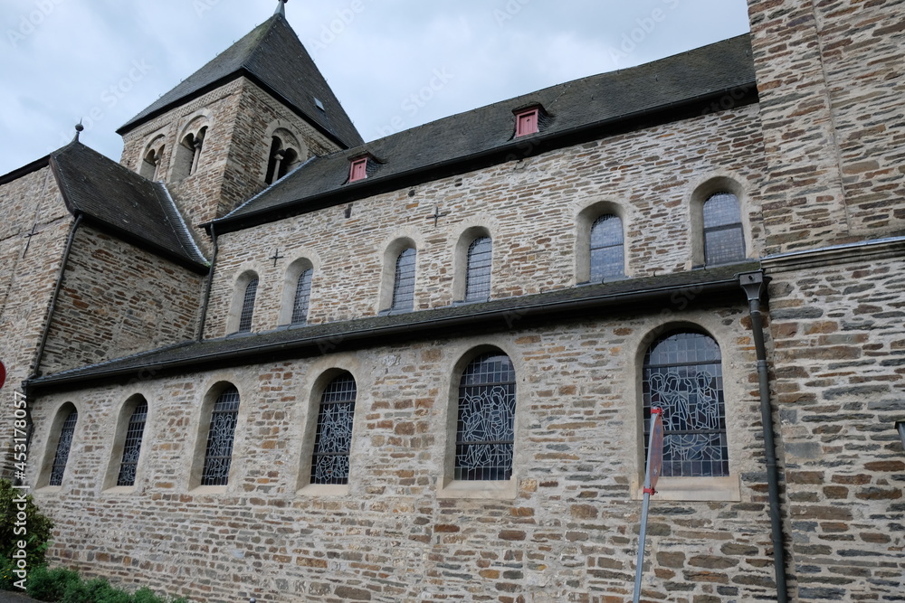FU 2020-06-20 Ahrtour hin 1065 Alte romanische Kirche