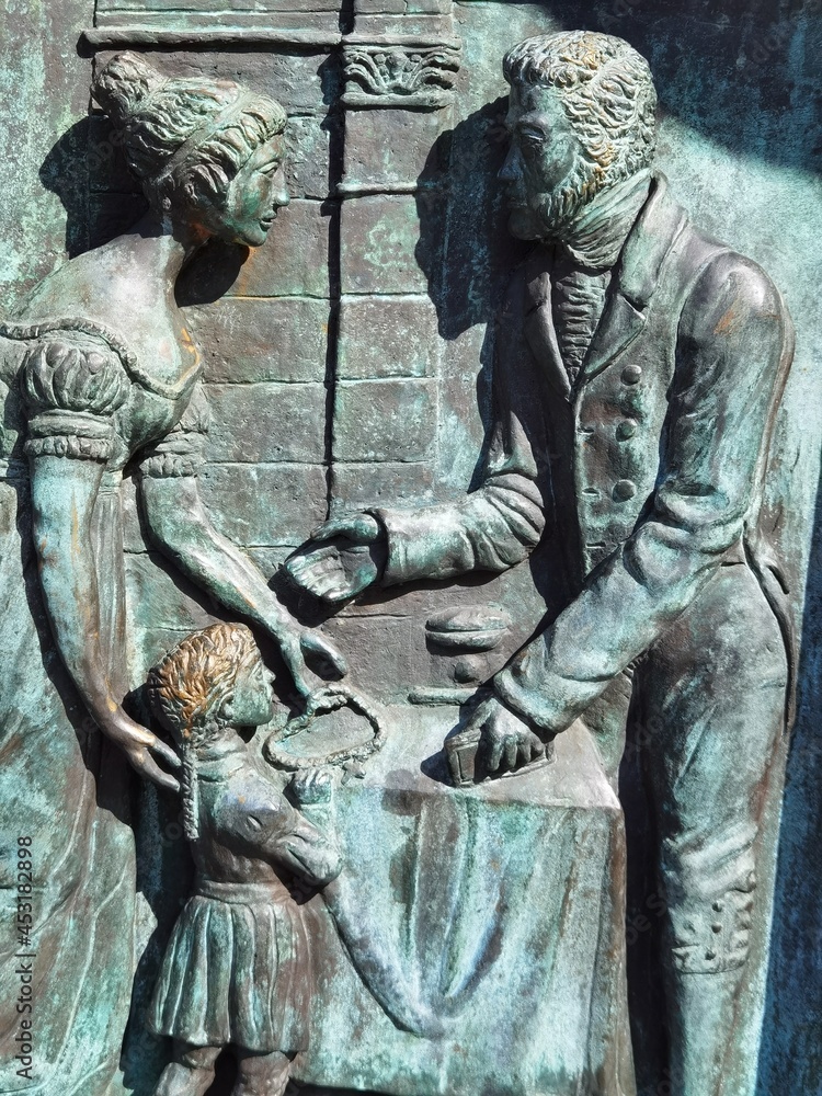Important moments in history depicted on copper Important moments in history depicted on copper