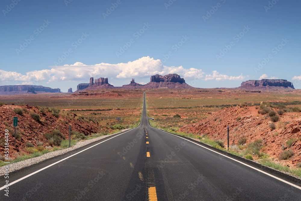 Road in Monument Valley