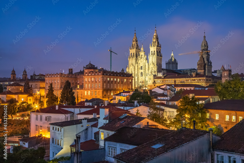 Fototapeta premium Evening Sunset View of Buildings in Santiago de Compostela Old Historic Center and the UNESCO World Heritage Cathedral on the Way of St James Pilgrim Trail Camino de Santiago
