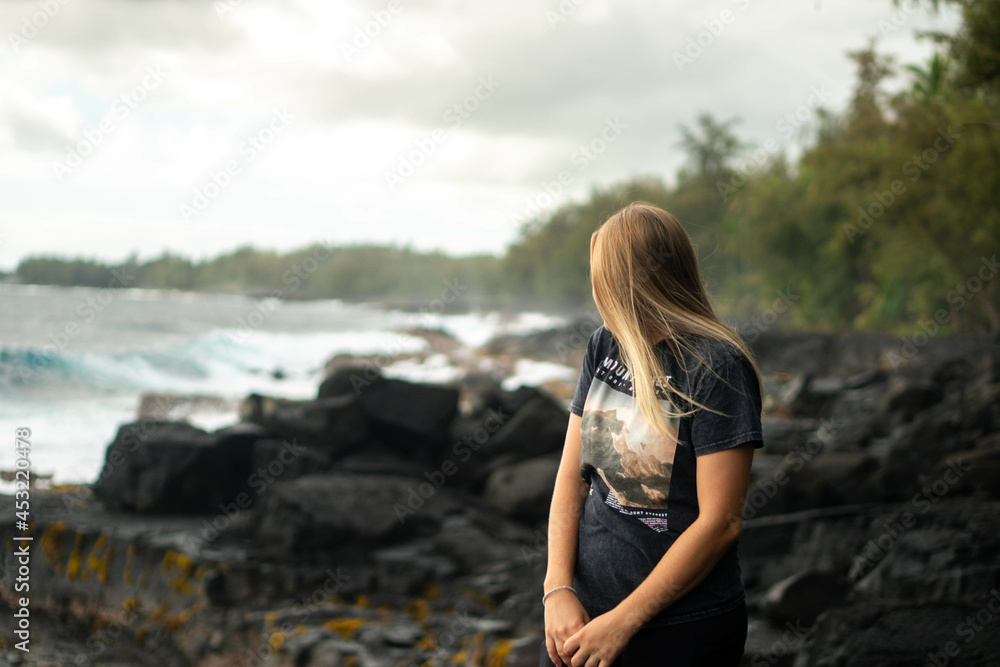 Girls on the coast of hawaii