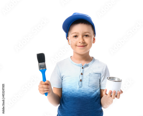 Little boy with brush and c...