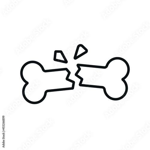 Bone fracture linear icon. Thin line customizable illustration. Contour symbol. Vector isolated outline drawing. Editable stroke