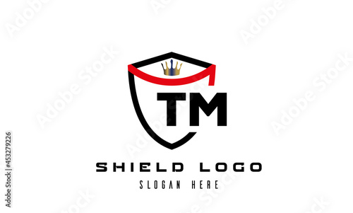 king shield TM latter logo vector