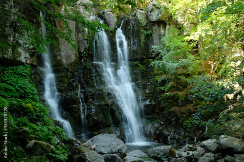 Fototapeta Naklejka Na Ścianę i Meble -  Dardagna waterfalls in summer time