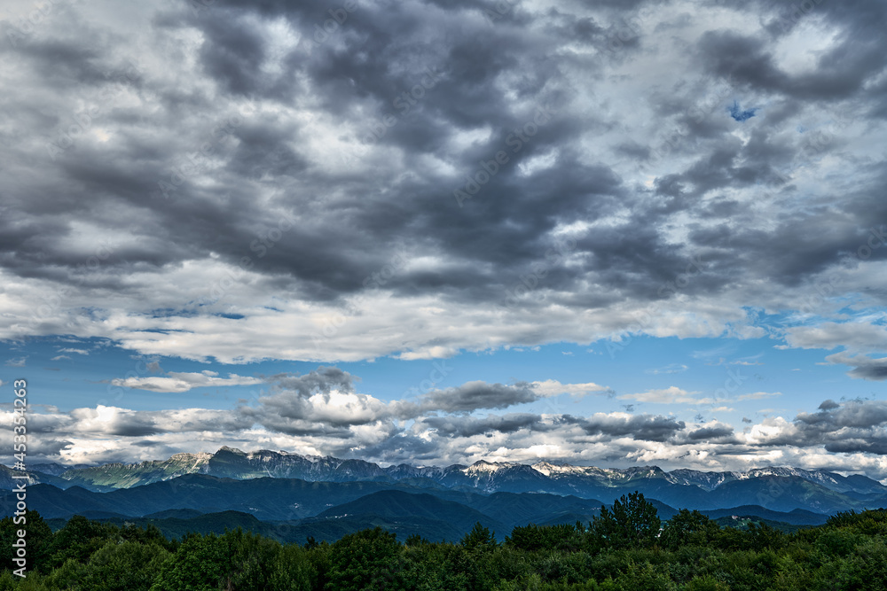 Naklejka premium dramatic stormy clouds over the alps slovenia