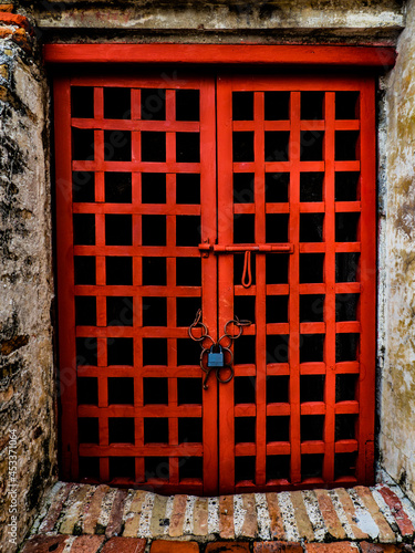 Travel inside the Castillo San Felipe de Barajas, Cartagena Colombia