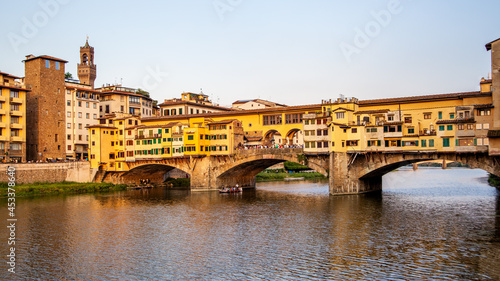 Ponte Vecchio bridge in Florence © Roman Sigaev