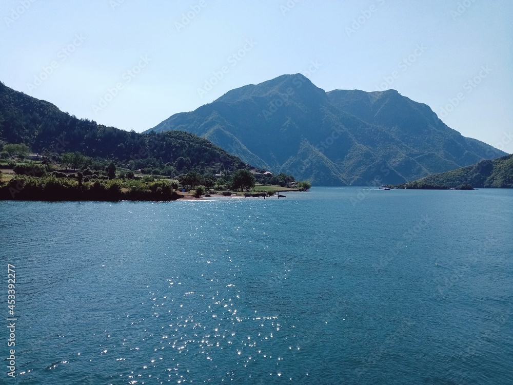 komani Lake komani Lake
