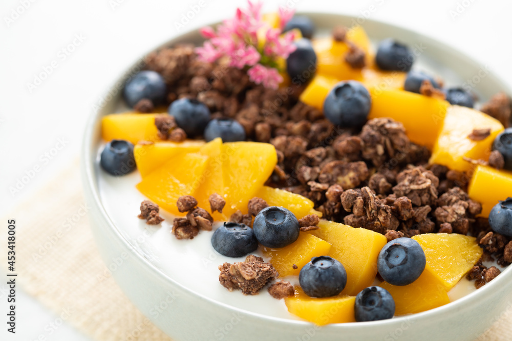 granola yogurt blueberry peach breakfast in morning healthy diet granola yogurt blueberry peach breakfast in morning healthy diet