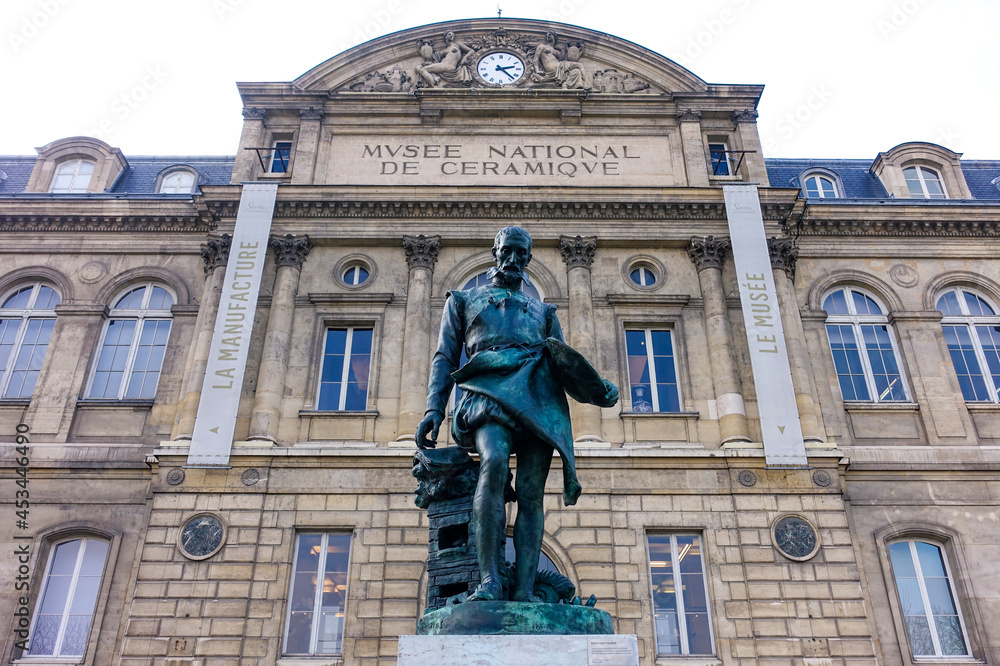 セーヴル陶磁器美術館 Musée de Sèvres （フランス、パリ郊外のセーブル）