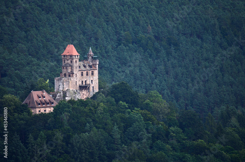 Burg Berwartstein im Pf  lzer Wald