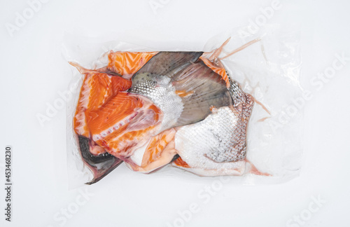 Salmon tail, skin, bone, fin vaccum can be stored for a long time.
