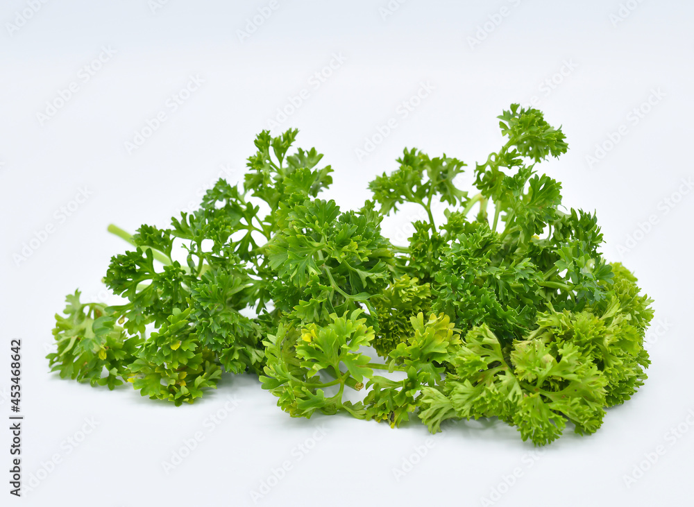 Parsley is healthy and can be used to decorate food to look better.