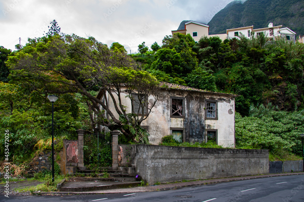 The photo shows an old and empty building in Madeira The photo shows an old and empty building in Madeira