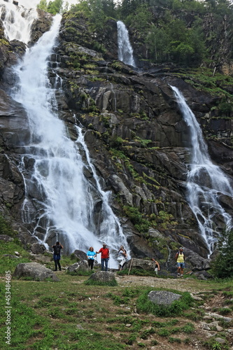 Val Genova, Parco Naturale Adamello Brenta