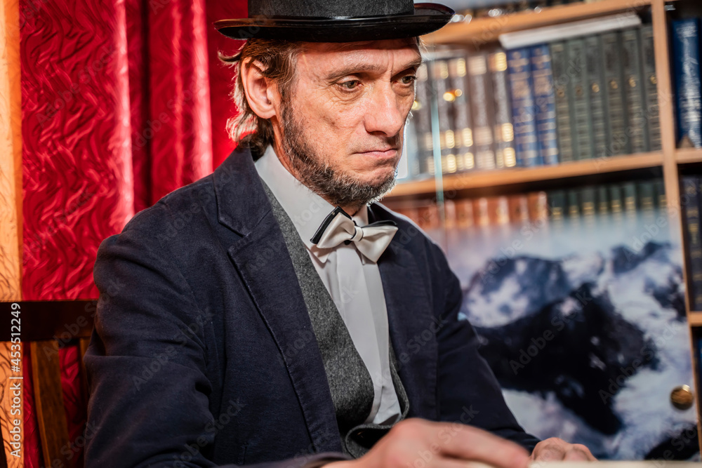 The man in the suit of President Abraham Lincoln portrait The man in the suit of President Abraham Lincoln portrait