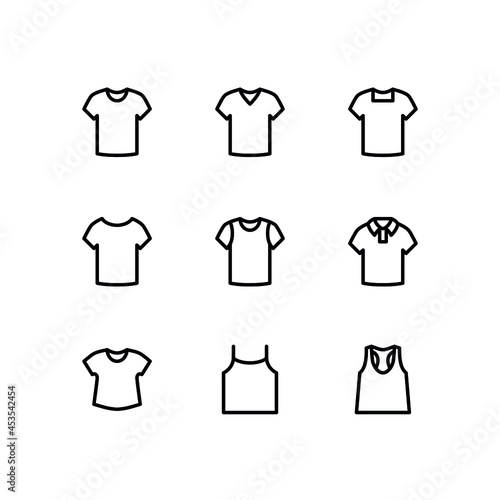 Simple set of t-shirt icons. Modern vector symbols  isolated on a white background. 