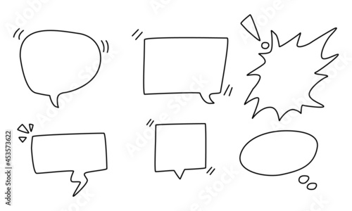 Hand drawn doodle blank speech bubbles