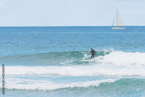 Surf and sail, les casernes beach, seignosse, landes, france