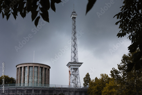 Photography Berliner Funkturm an der Messe bei Regen
