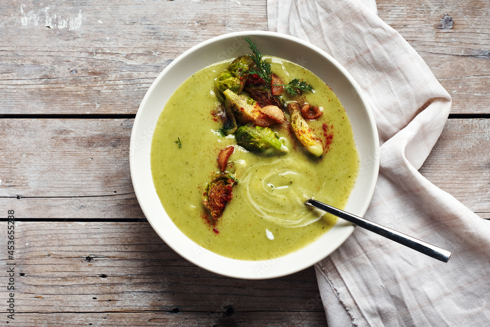 Green vegetable cream soup. Green vegetable cream soup.