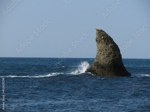 sea and rocks © Artem
