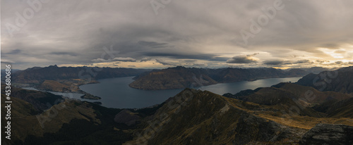 panaoram of the new zealand mountains near queenstown © thomas