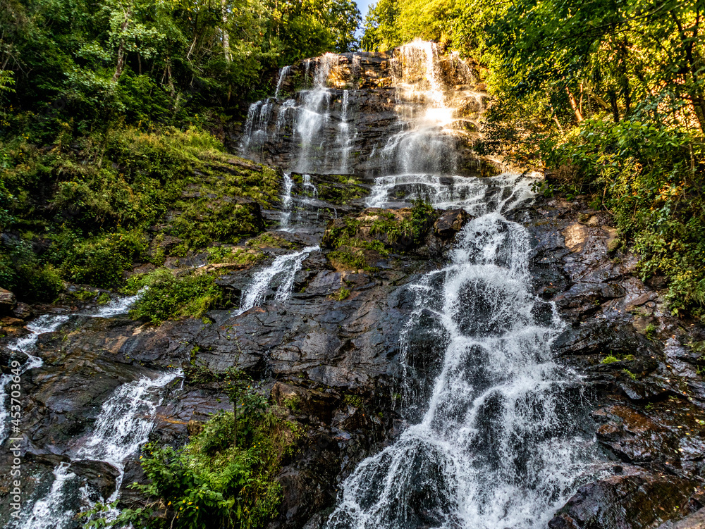 Obraz premium Waterfall in Dahlonega Georgia