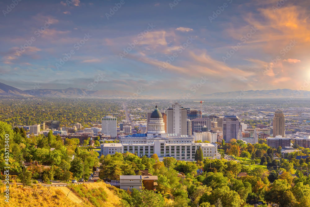 Obraz premium Downtown Salt Lake City skyline cityscape of Utah