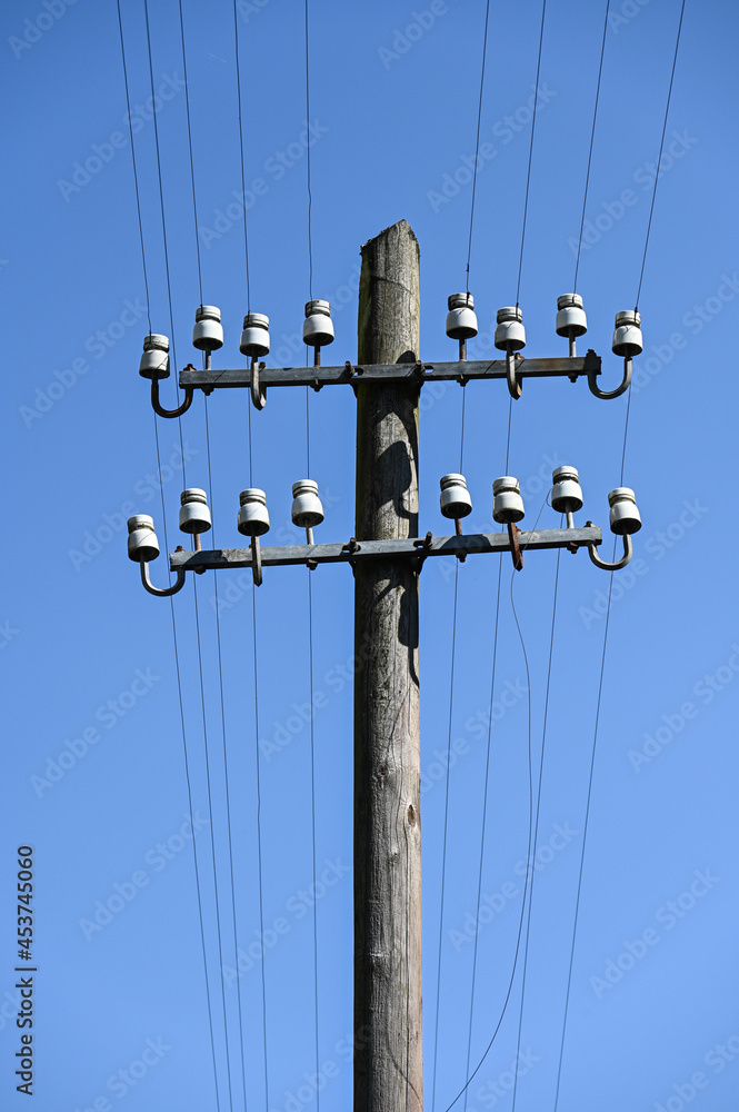 ancien cable fil electrique electricité poteau energie ancien cable fil electrique electricité poteau energie