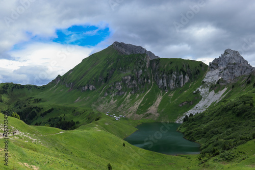 Lac de Lessy photo