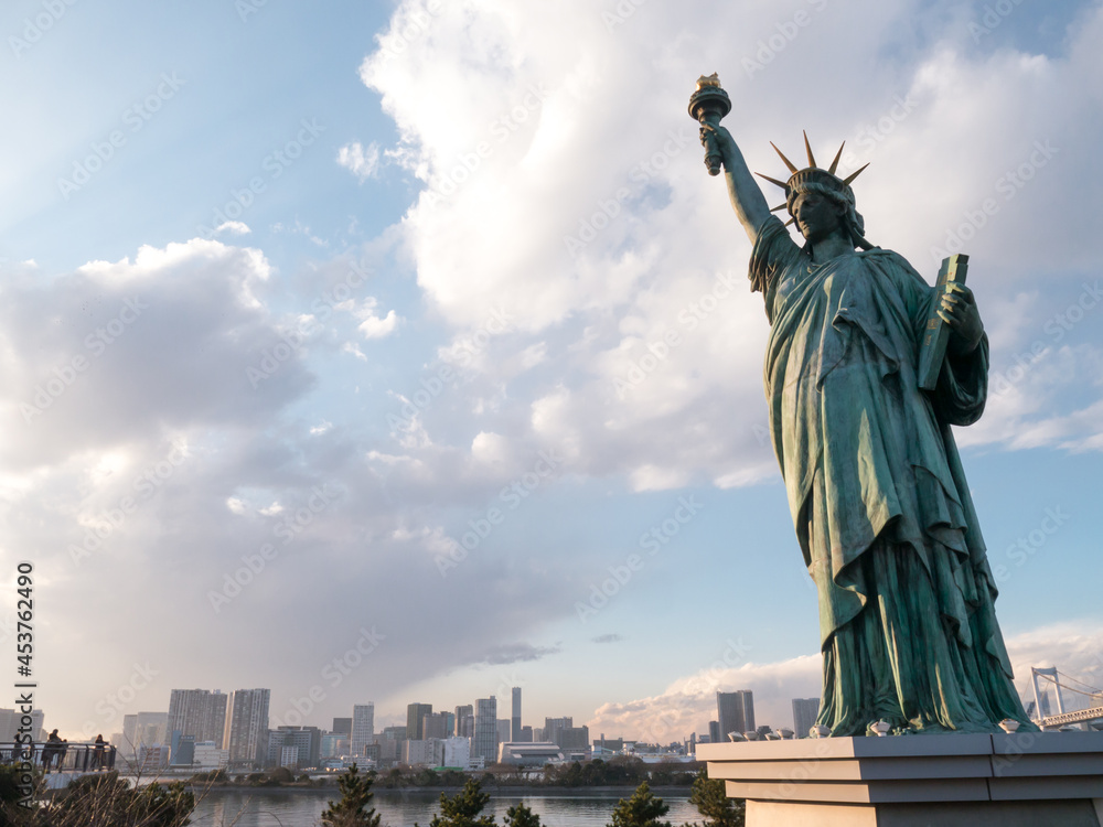 Fototapeta premium japan odaiba statue of liberty