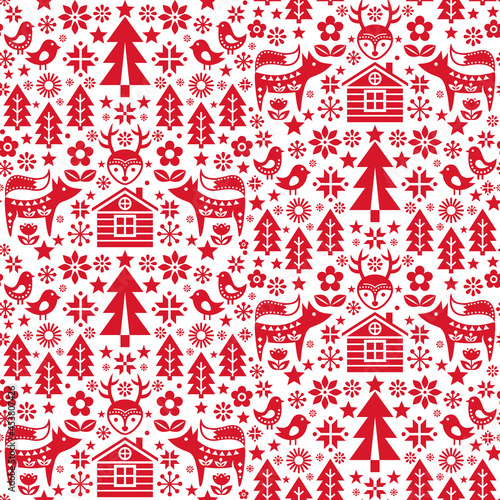 Christmas Scandinavian and Nordic folk art style seamless vector pattern wtih reindeer, birds, snowflakes and flowers - textile or fabric print 