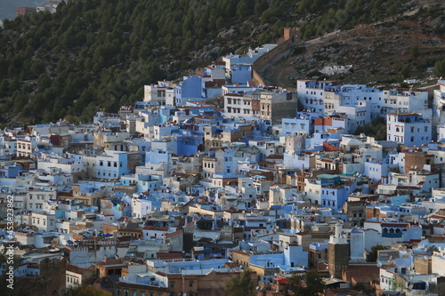 Dense little blue houses that look like miniatures in Chefchaouen, Morocco © 성민 황