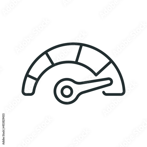 Speedometer linear icon. Thin line customizable illustration. Contour symbol. Vector isolated outline drawing. Editable stroke