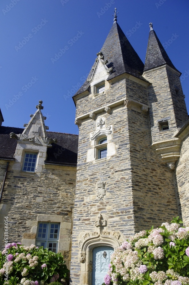 Fototapeta premium Une aile du château