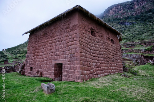Huchuy Qosqo, arqueological site in Cuzco, Peru photo