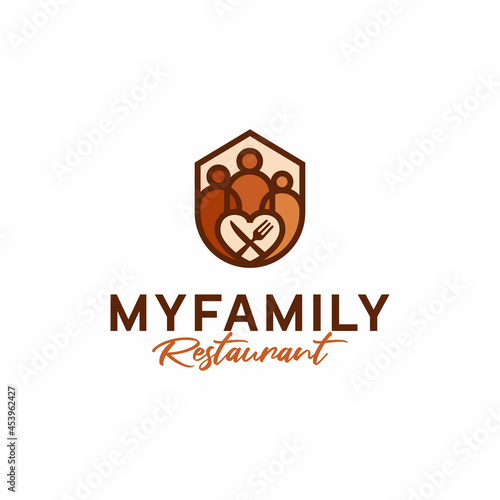 Family Restaurant Logo Design Template