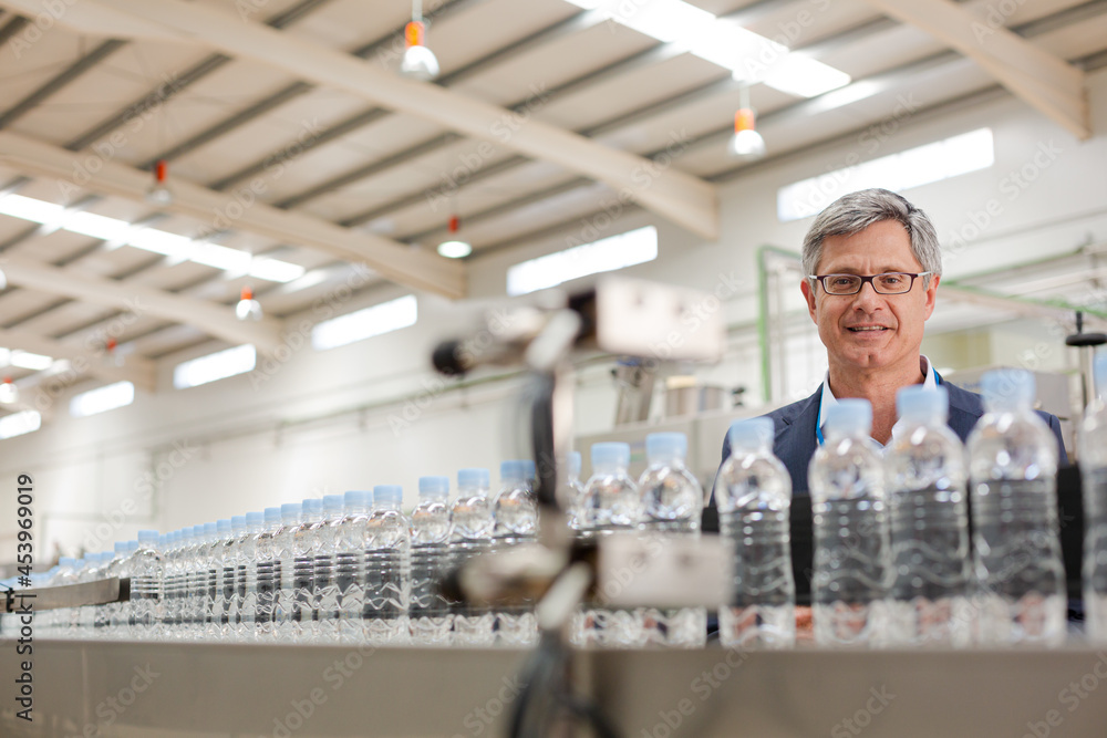 Supervisor in bottling plant Supervisor in bottling plant