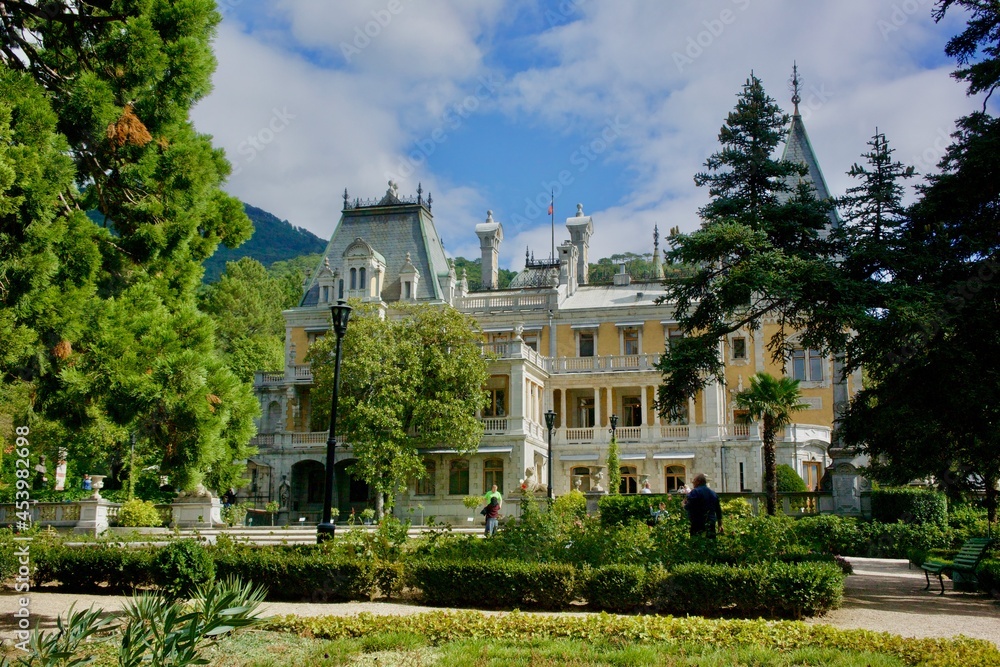 Tourists sightsee in the former royal Masandra Palace and in the adjacent park